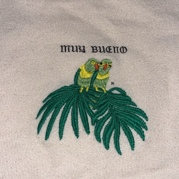 EUC Hurley Embroidered Crew neck - Picture 2 of 7